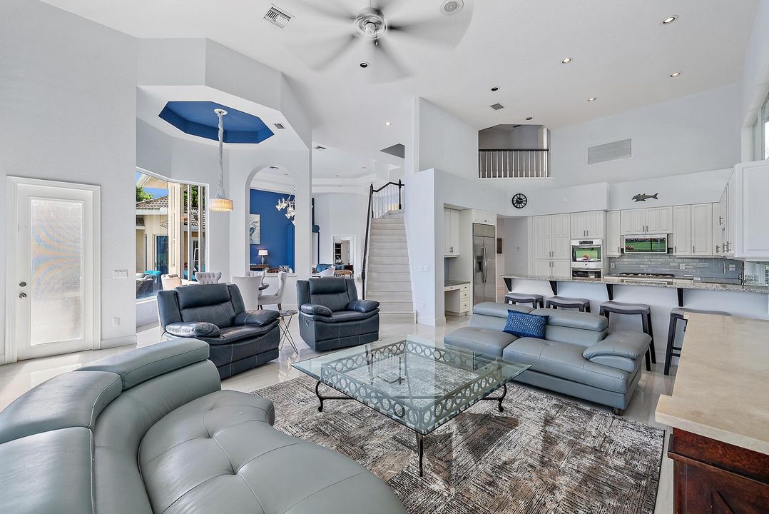 For Sale: $2,599,000 (6 beds, 7 baths, 5069 Square Feet)