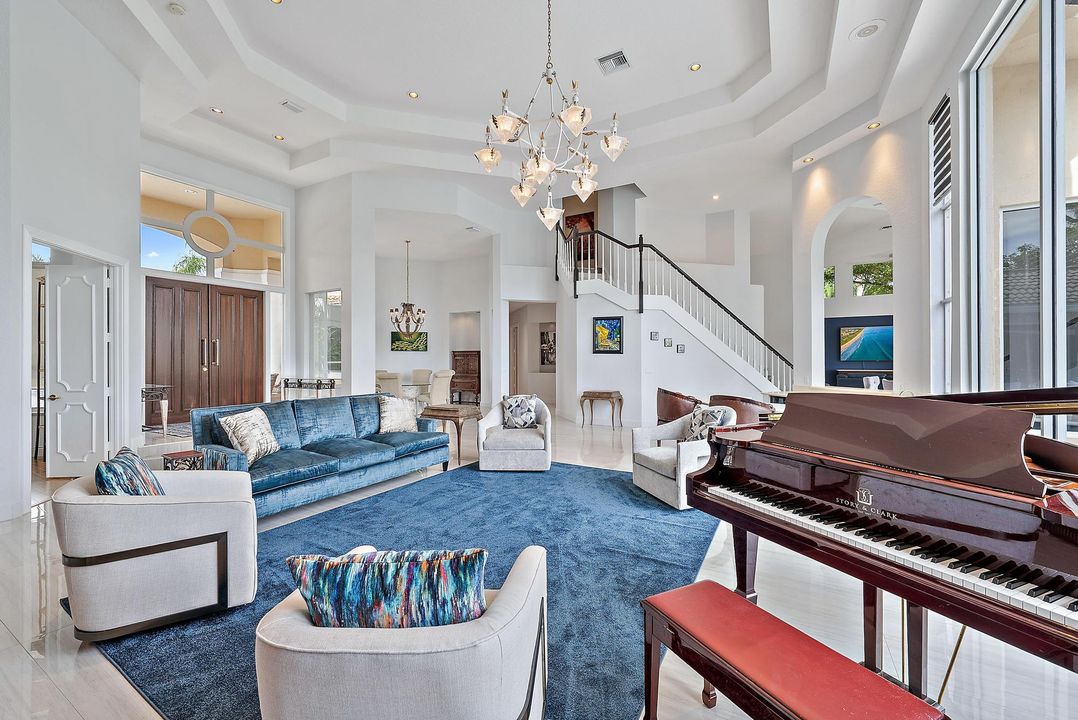 For Sale: $2,599,000 (6 beds, 7 baths, 5069 Square Feet)