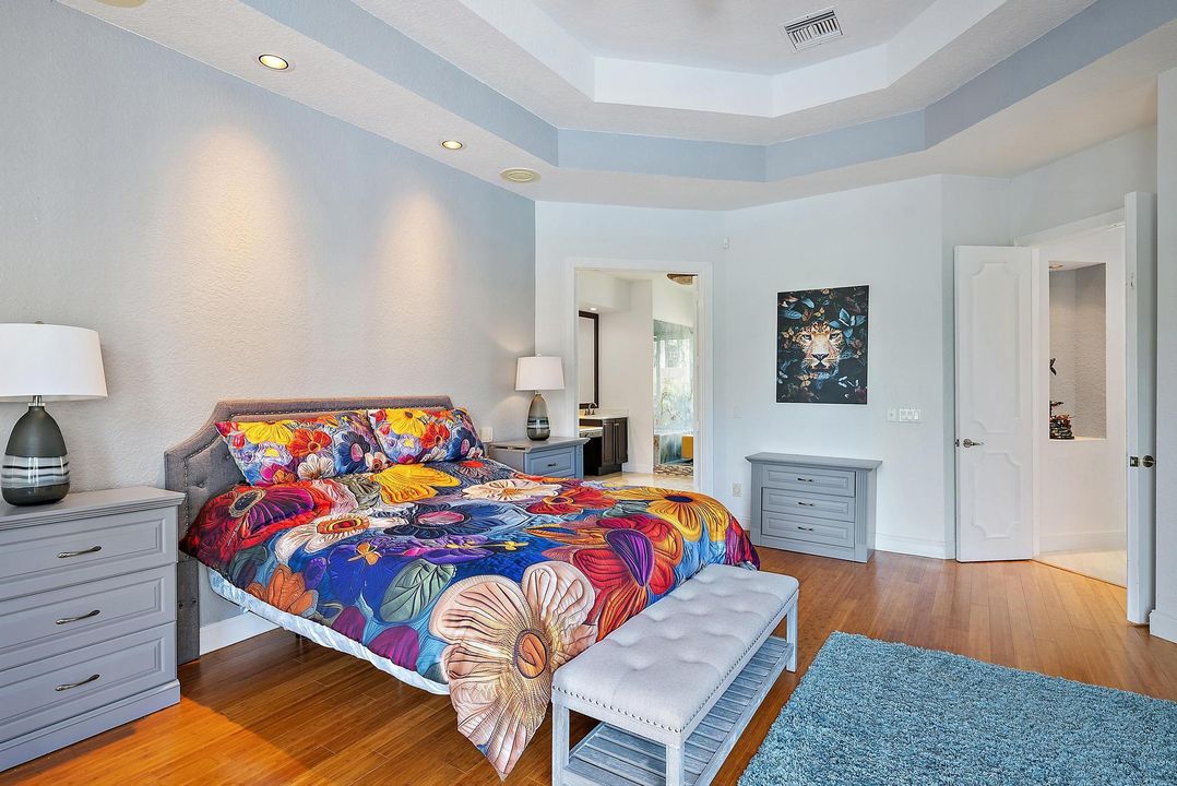 For Sale: $2,599,000 (6 beds, 7 baths, 5069 Square Feet)