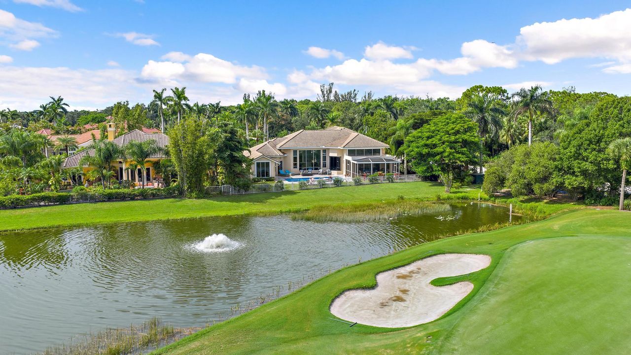 For Sale: $2,599,000 (6 beds, 7 baths, 5069 Square Feet)