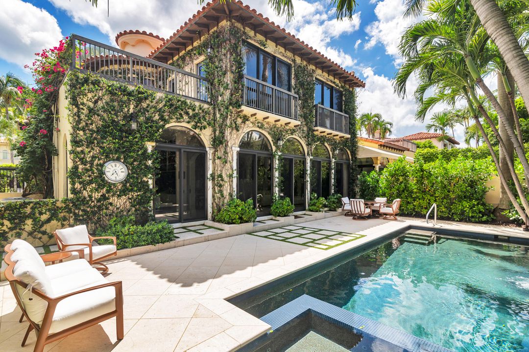 For Sale: $7,250,000 (3 beds, 3 baths, 3379 Square Feet)