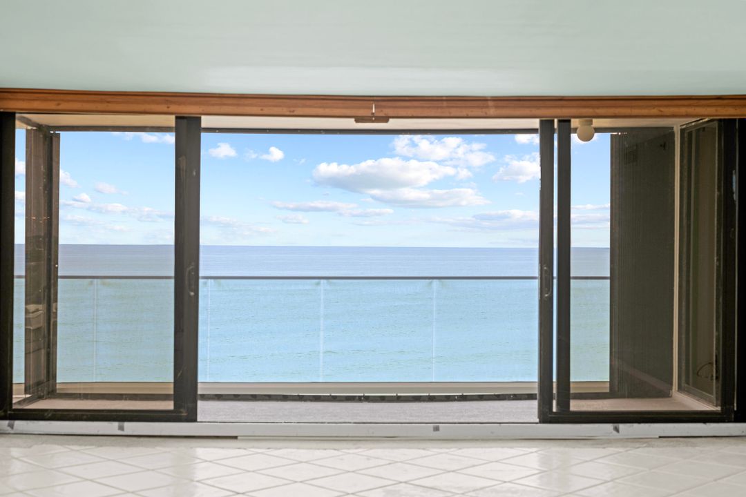 For Sale: $1,775,000 (3 beds, 2 baths, 1800 Square Feet)