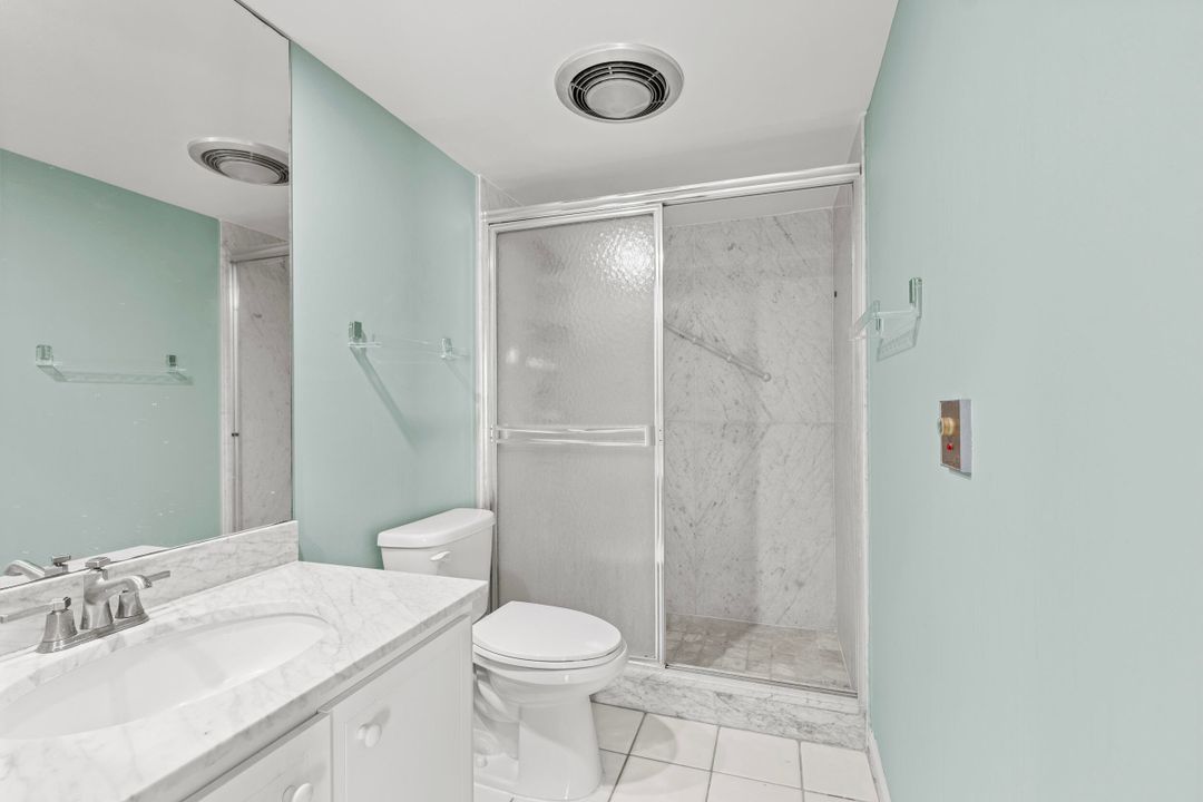 For Sale: $1,775,000 (3 beds, 2 baths, 1800 Square Feet)