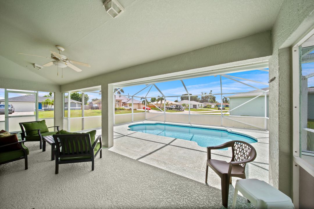 Activo con contrato: $599,000 (3 camas, 2 baños, 1916 Pies cuadrados)