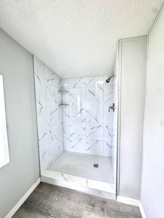 For Sale: $239,000 (3 beds, 2 baths, 1066 Square Feet)