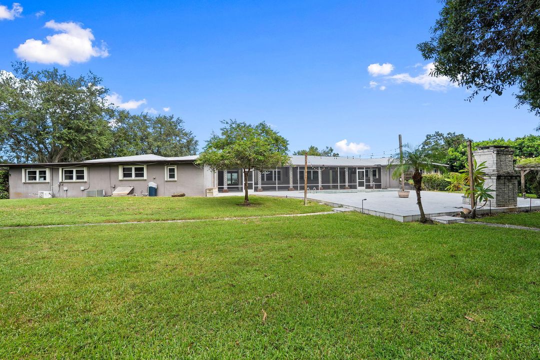 For Sale: $799,900 (4 beds, 3 baths, 4152 Square Feet)