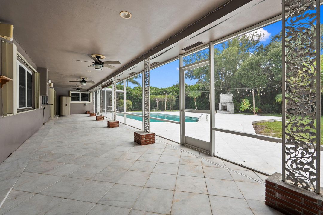 For Sale: $799,900 (4 beds, 3 baths, 4152 Square Feet)