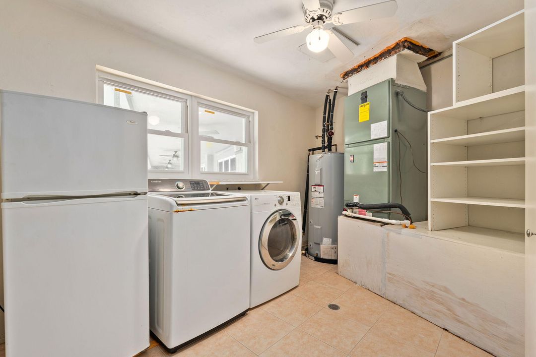 For Sale: $799,900 (4 beds, 3 baths, 4152 Square Feet)