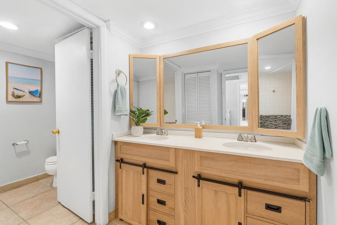 合同活跃: $265,000 (2 贝兹, 2 浴室, 1232 平方英尺)