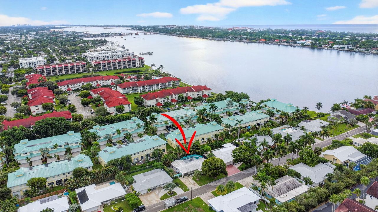 待售: $699,990 (3 贝兹, 2 浴室, 1646 平方英尺)