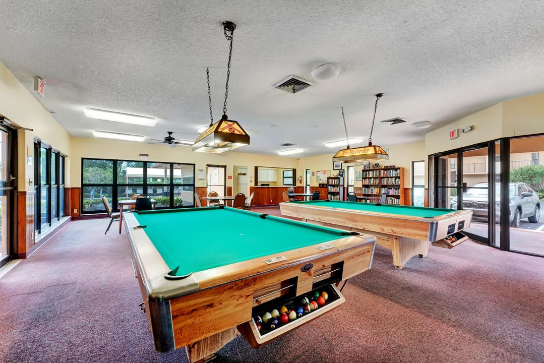 For Sale: $180,000 (2 beds, 2 baths, 1090 Square Feet)