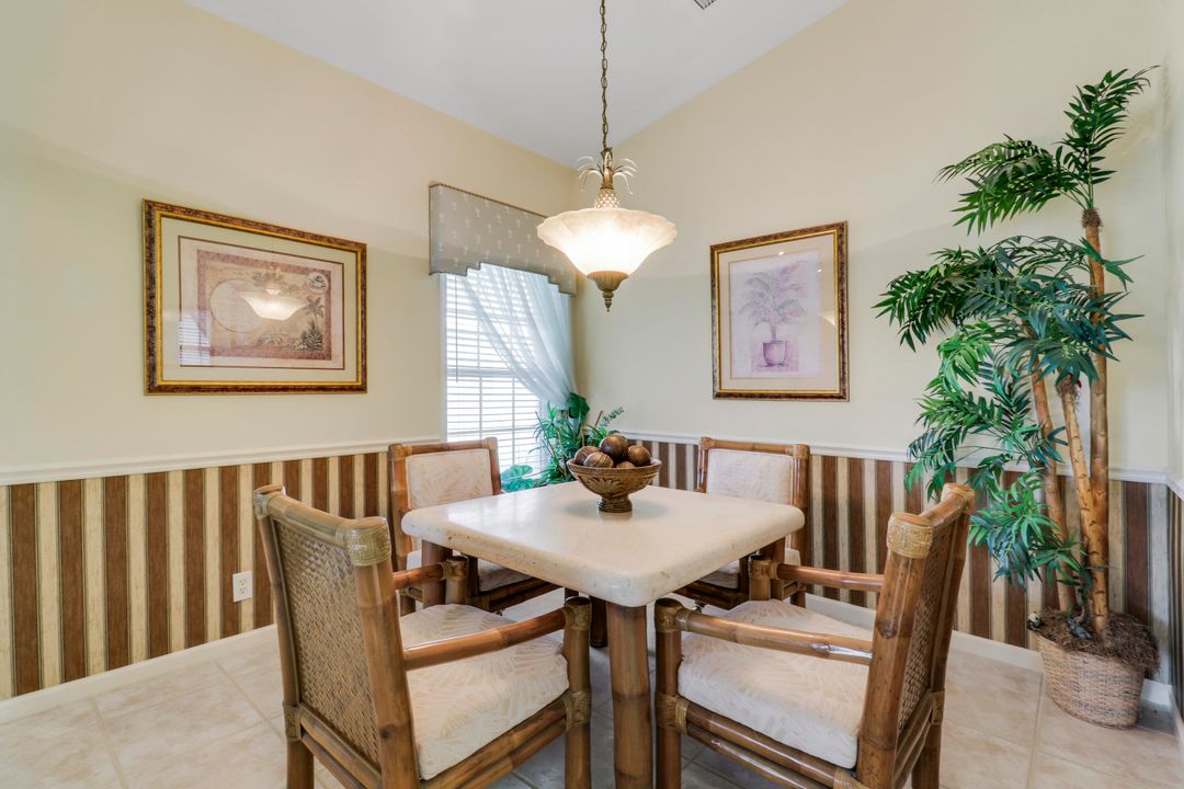 На продажу: $399,999 (3 спален, 2 ванн, 1485 Квадратных фут)