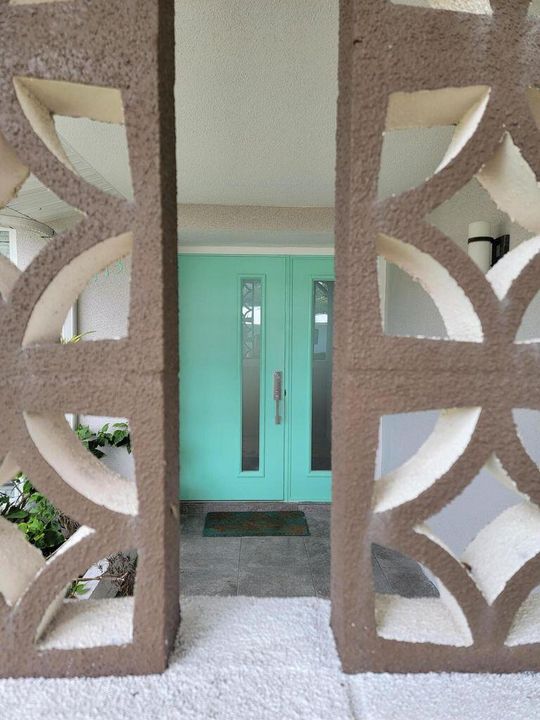 待售: $699,990 (3 贝兹, 2 浴室, 1646 平方英尺)