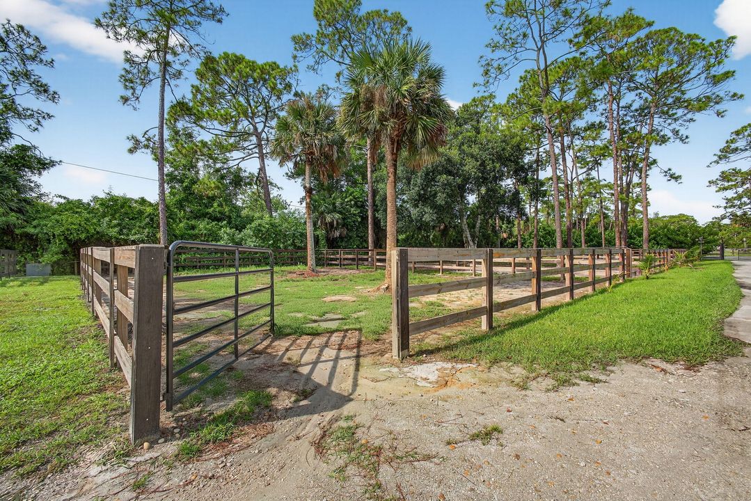 出租: $675 (0 贝兹, 0 浴室, 0 平方英尺)