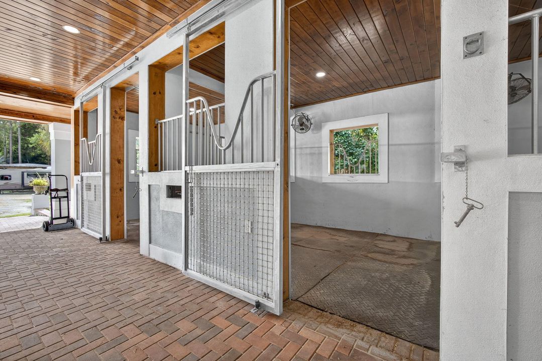 出租: $675 (0 贝兹, 0 浴室, 0 平方英尺)