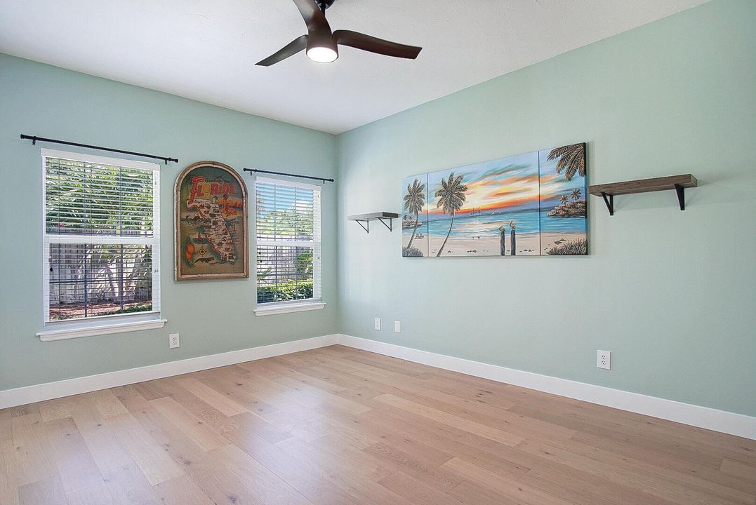 For Sale: $344,999 (3 beds, 2 baths, 1678 Square Feet)