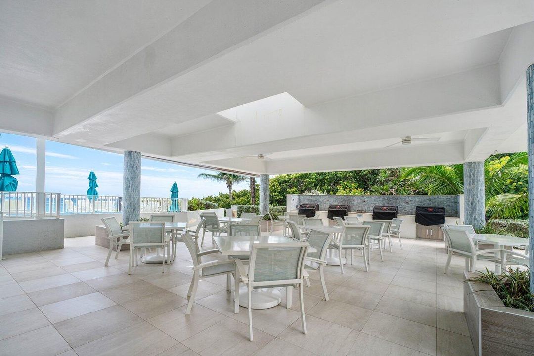 Под контрактом: $10,000 (2 спален, 2 ванн, 1500 Квадратных фут)