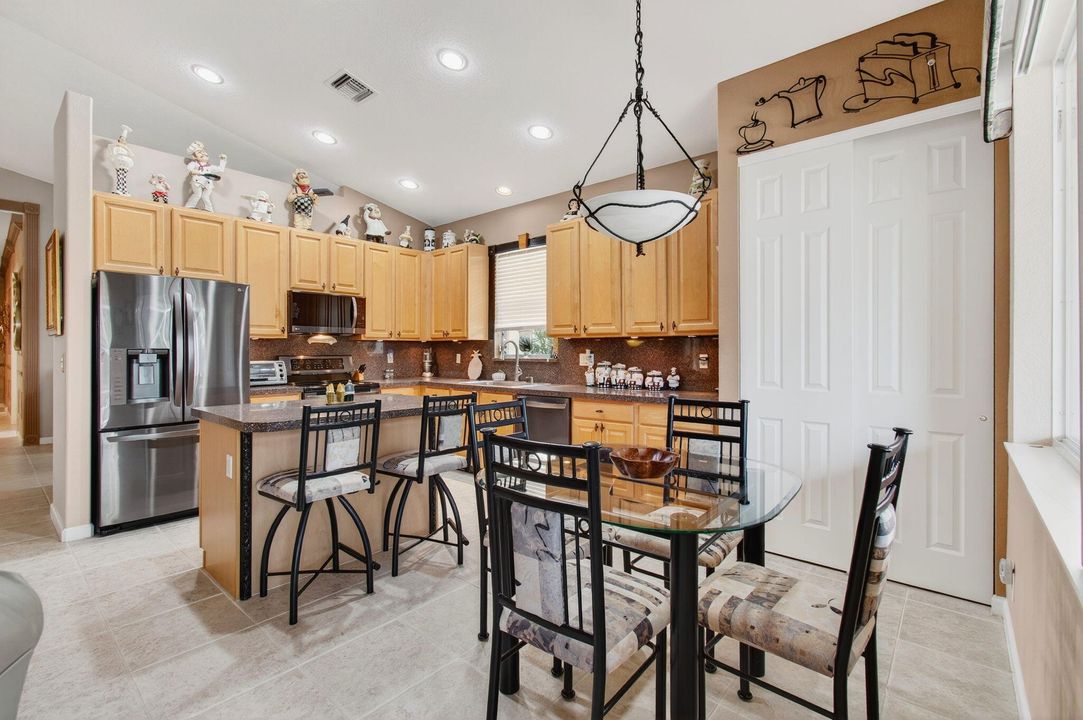 Active With Contract: $469,500 (3 beds, 2 baths, 1981 Square Feet)