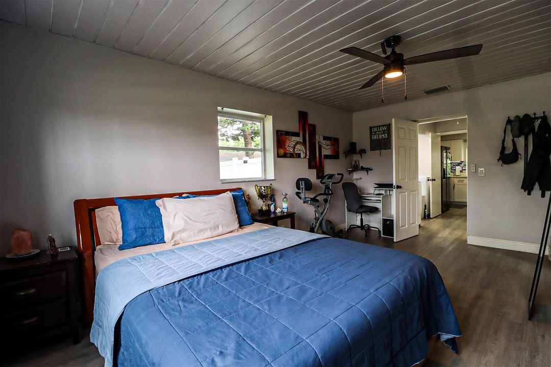 Active With Contract: $499,000 (3 beds, 3 baths, 1702 Square Feet)