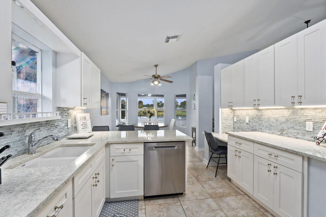 Active With Contract: $315,000 (2 beds, 2 baths, 1450 Square Feet)