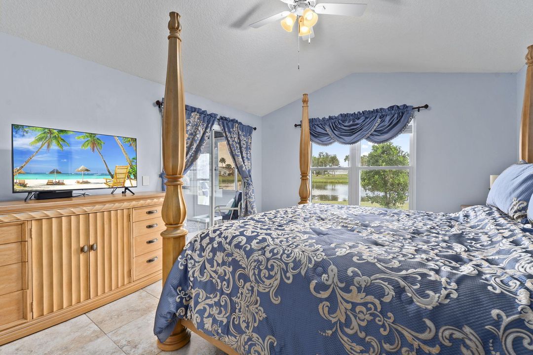 Active With Contract: $315,000 (2 beds, 2 baths, 1450 Square Feet)