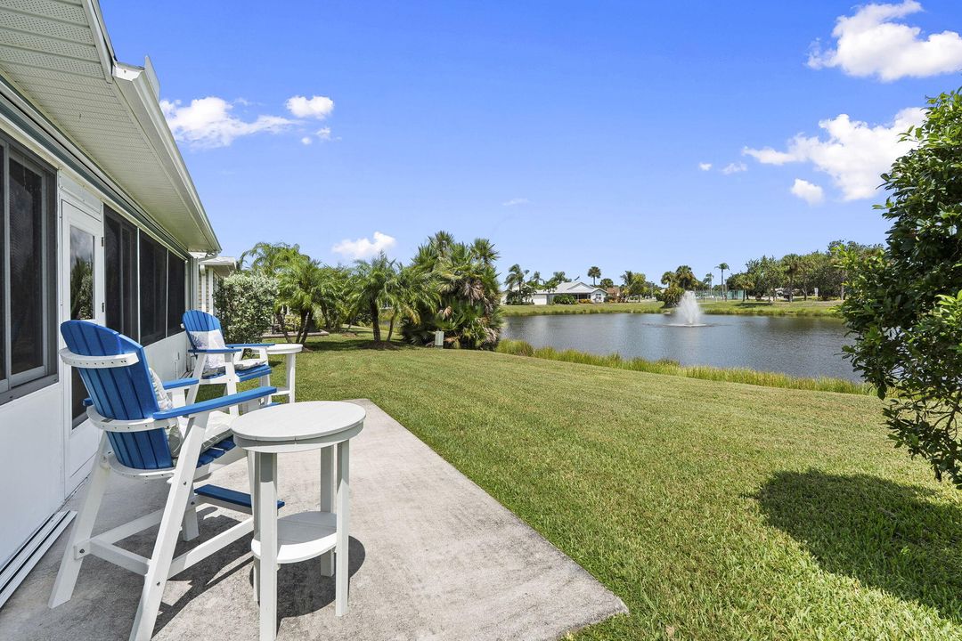 Active With Contract: $315,000 (2 beds, 2 baths, 1450 Square Feet)