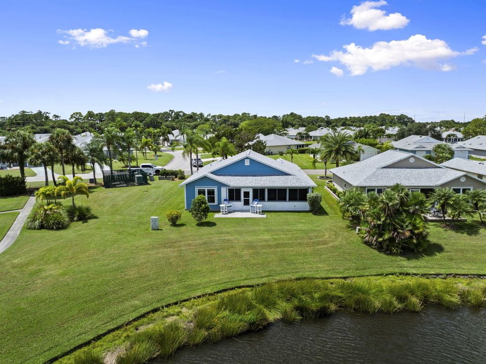 Active With Contract: $315,000 (2 beds, 2 baths, 1450 Square Feet)