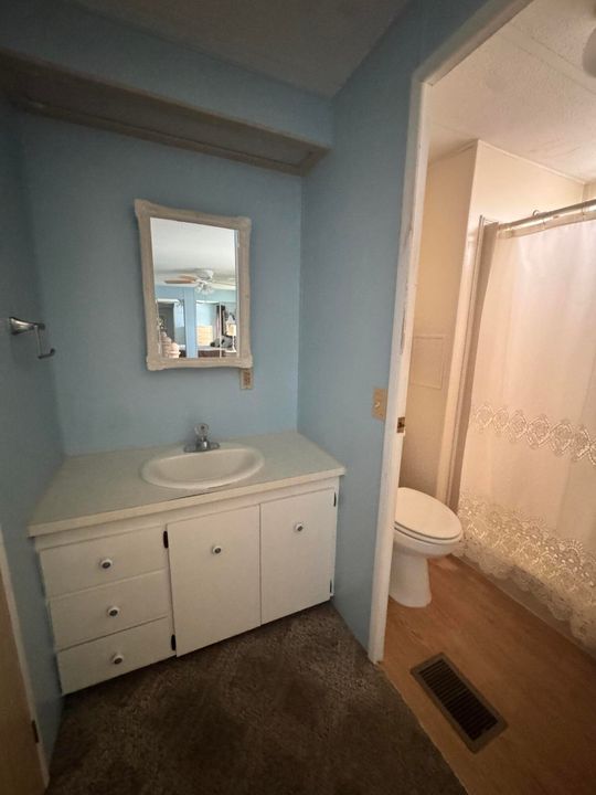 На продажу: $25,000 (2 спален, 2 ванн, 1248 Квадратных фут)