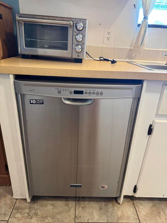 На продажу: $25,000 (2 спален, 2 ванн, 1248 Квадратных фут)