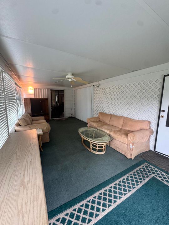 На продажу: $25,000 (2 спален, 2 ванн, 1248 Квадратных фут)