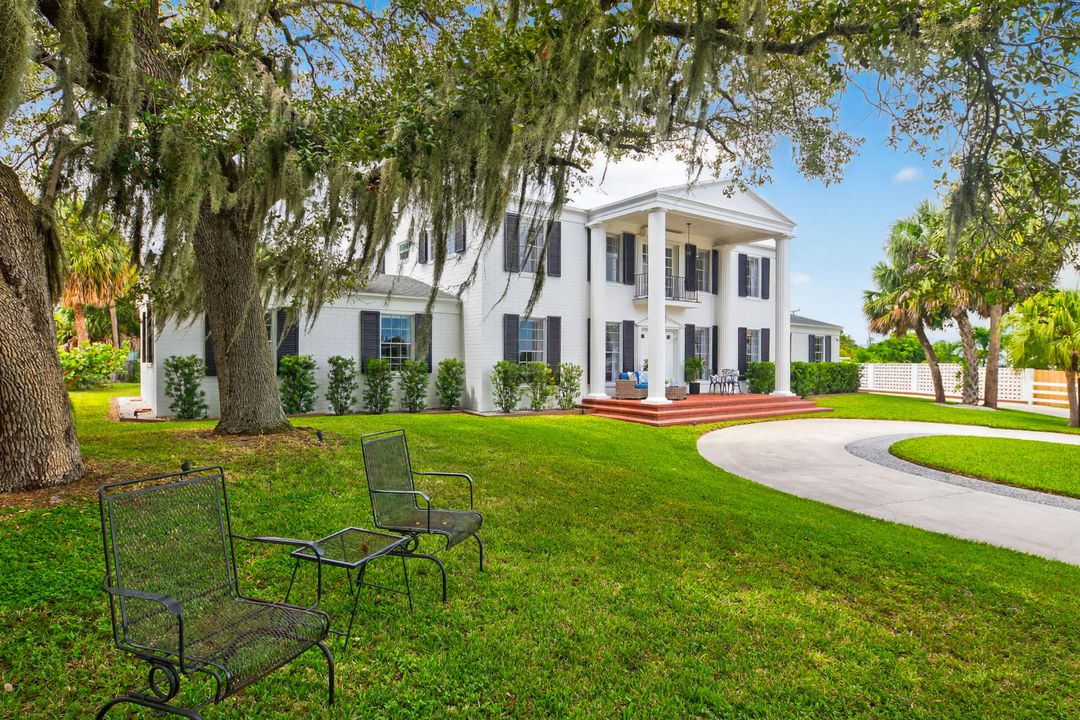 En Venta: $1,787,000 (6 camas, 5 baños, 4263 Pies cuadrados)