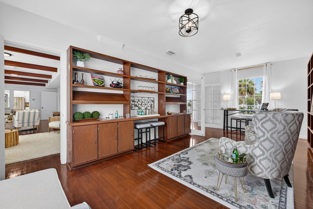 En Venta: $1,787,000 (6 camas, 5 baños, 4263 Pies cuadrados)