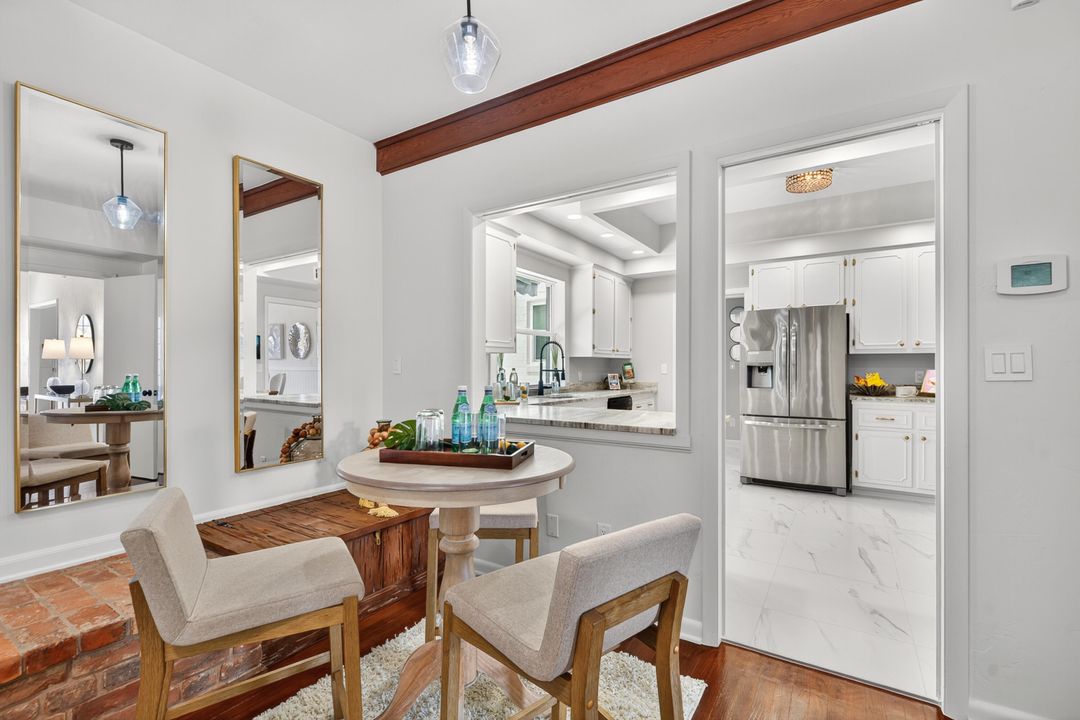 En Venta: $1,787,000 (6 camas, 5 baños, 4263 Pies cuadrados)