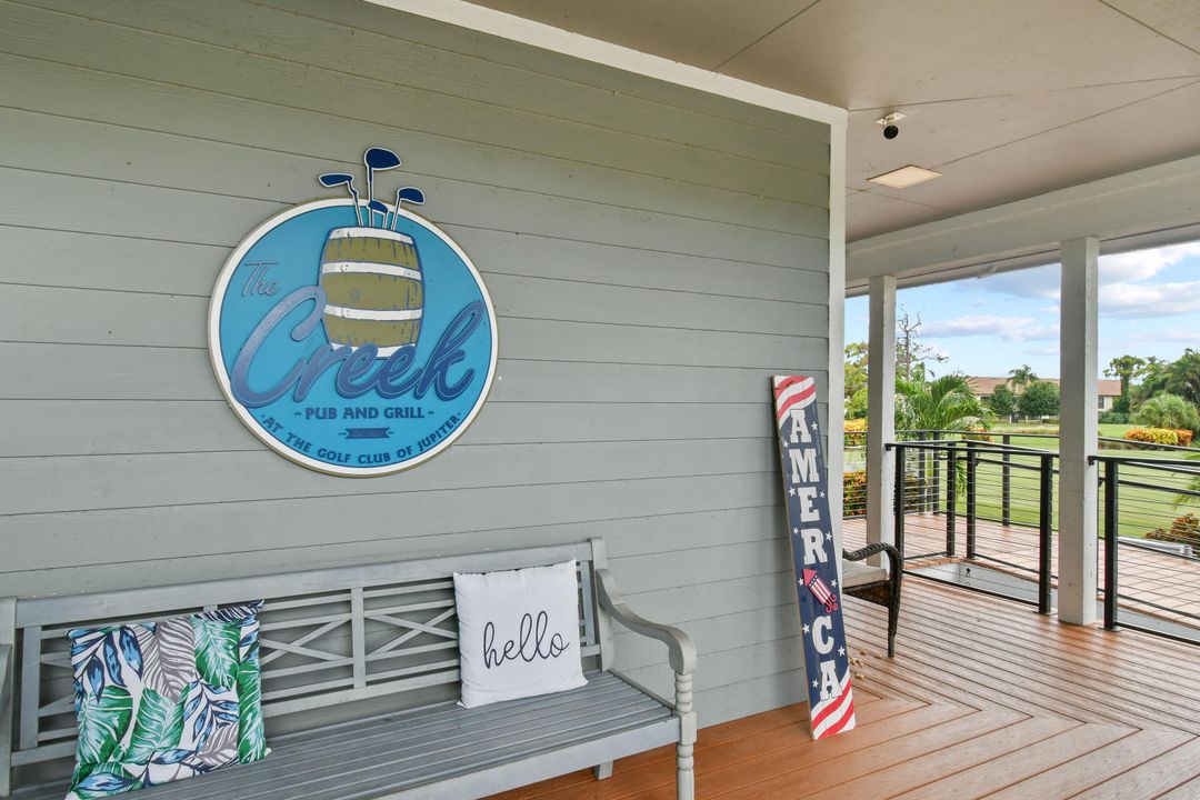 На продажу: $320,000 (2 спален, 2 ванн, 1178 Квадратных фут)