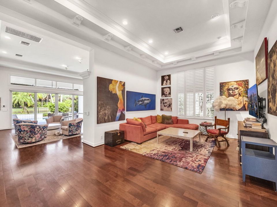 En Venta: $2,250,000 (4 camas, 2 baños, 3194 Pies cuadrados)