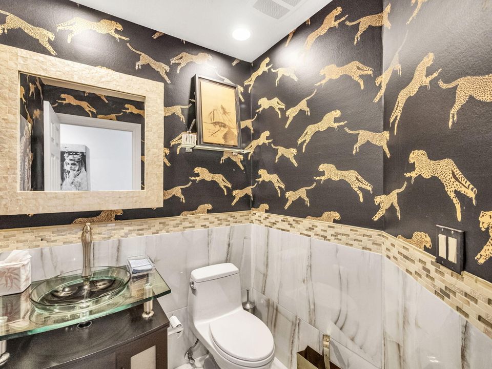 En Venta: $2,250,000 (4 camas, 2 baños, 3194 Pies cuadrados)