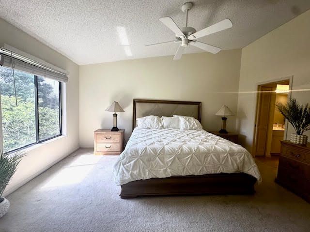 Под контрактом: $8,250 (2 спален, 2 ванн, 1311 Квадратных фут)