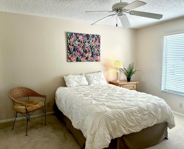 Под контрактом: $8,250 (2 спален, 2 ванн, 1311 Квадратных фут)