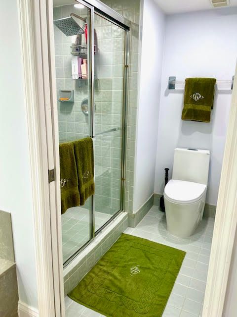 Под контрактом: $8,250 (2 спален, 2 ванн, 1311 Квадратных фут)