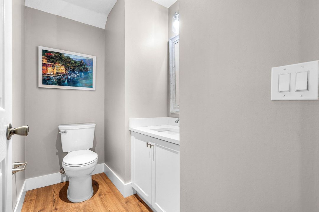 For Sale: $559,000 (3 beds, 2 baths, 1900 Square Feet)