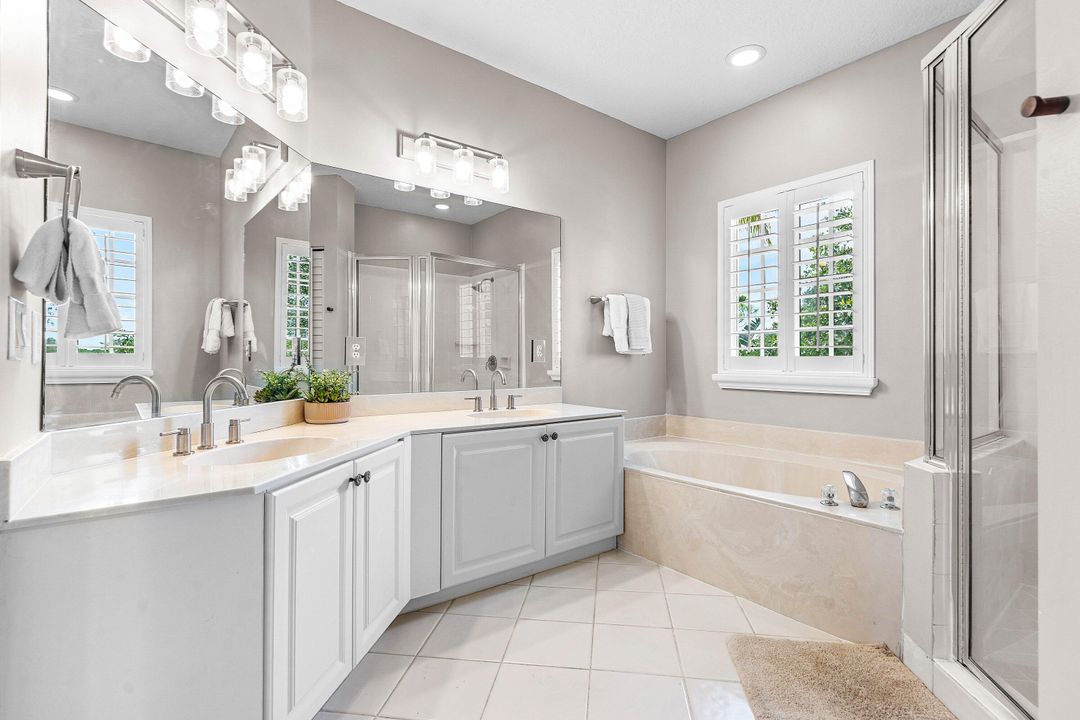 For Sale: $559,000 (3 beds, 2 baths, 1900 Square Feet)