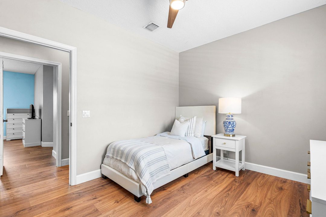 For Sale: $559,000 (3 beds, 2 baths, 1900 Square Feet)