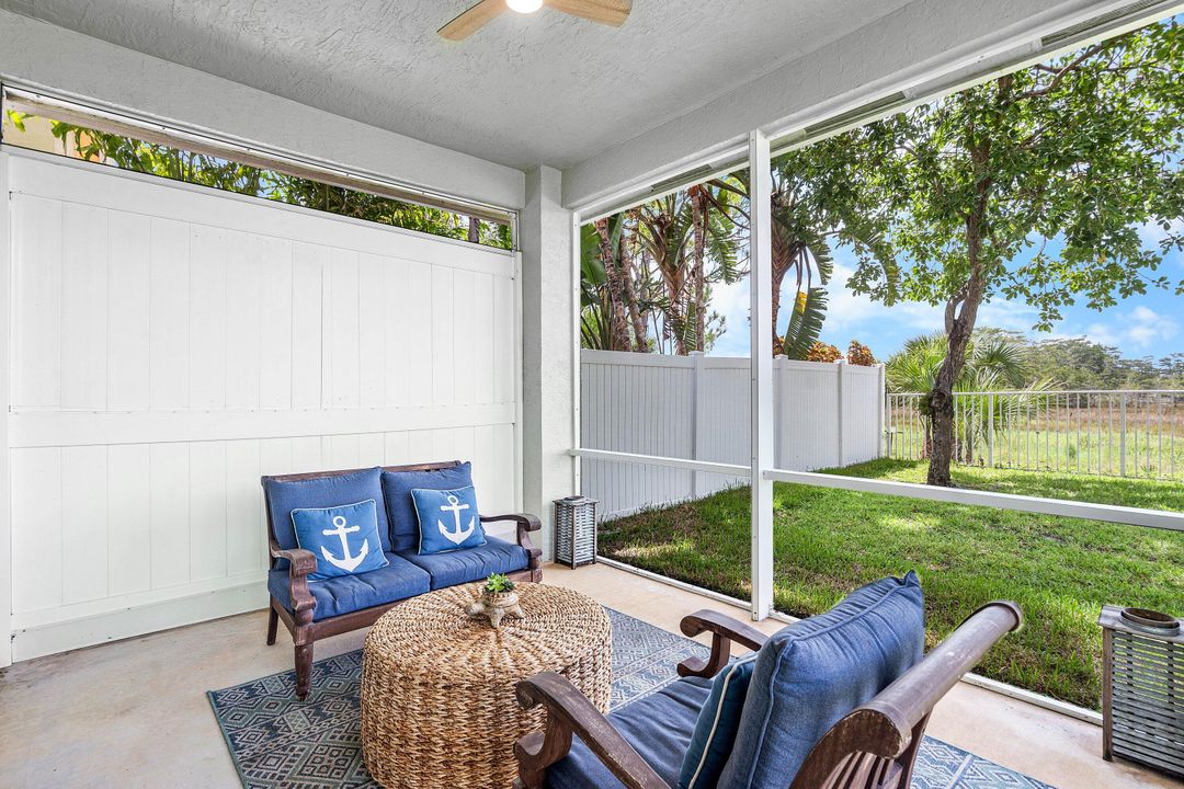 For Sale: $559,000 (3 beds, 2 baths, 1900 Square Feet)