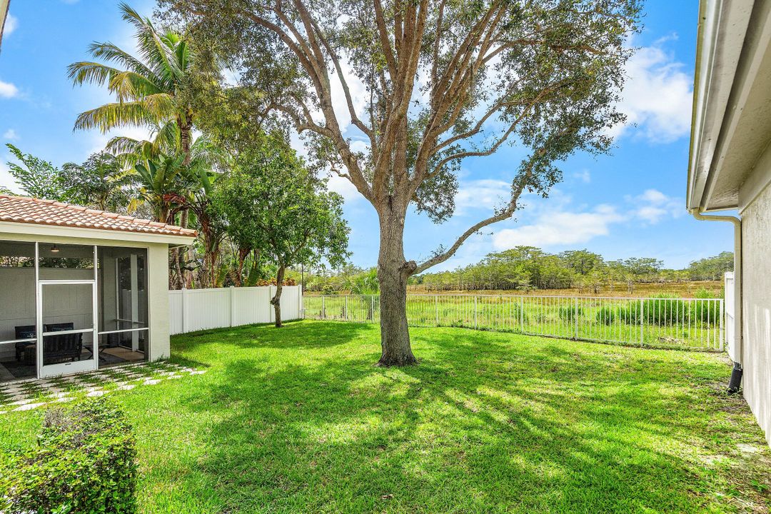 For Sale: $559,000 (3 beds, 2 baths, 1900 Square Feet)