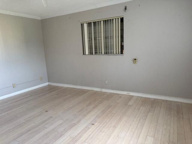 Active With Contract: $46,900 (2 beds, 1 baths, 894 Square Feet)