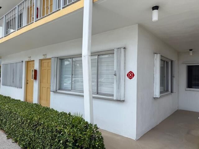 For Sale: $87,700 (1 beds, 1 baths, 612 Square Feet)