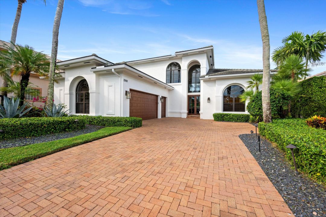 En Venta: $2,750,000 (5 camas, 5 baños, 4499 Pies cuadrados)