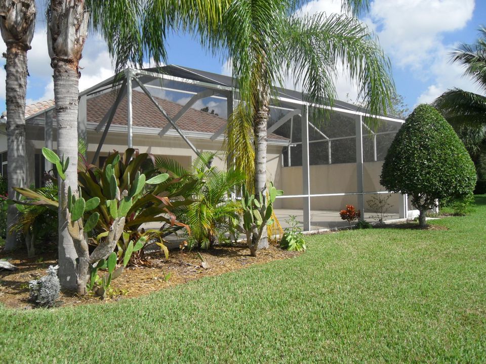 En Renta: $3,895 (3 camas, 2 baños, 2001 Pies cuadrados)