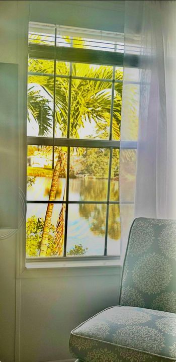 For Sale: $115,000 (3 beds, 3 baths, 1420 Square Feet)