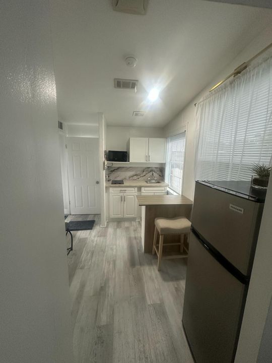 For Sale: $115,000 (3 beds, 3 baths, 1420 Square Feet)